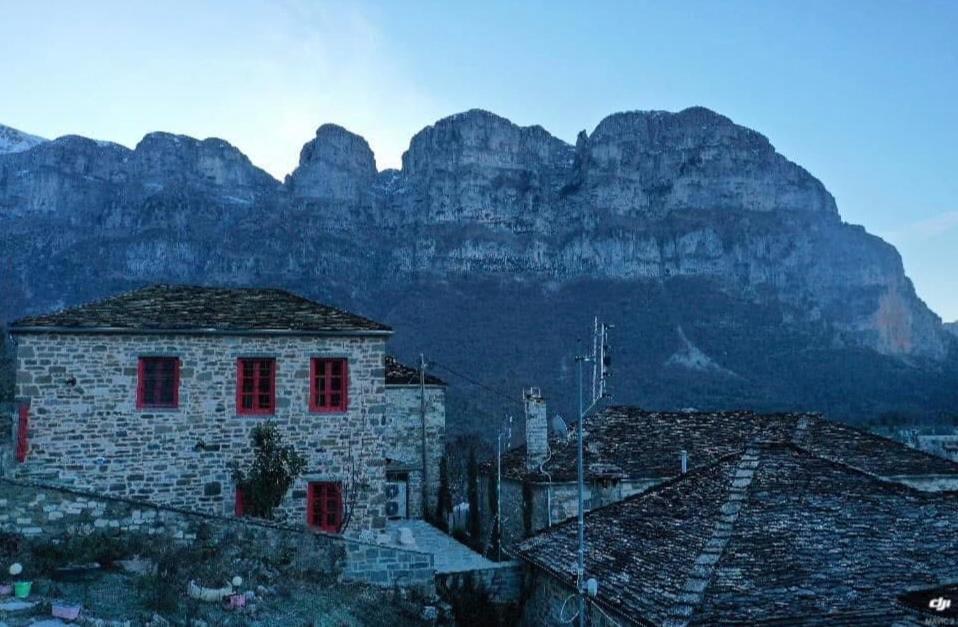 Morfeas Guesthouse Papingo Dış mekan fotoğraf