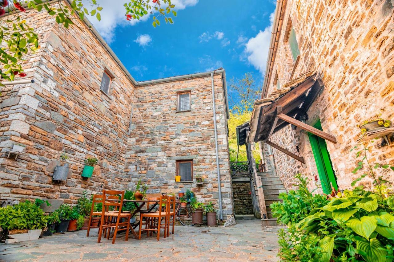 Morfeas Guesthouse Papingo Dış mekan fotoğraf